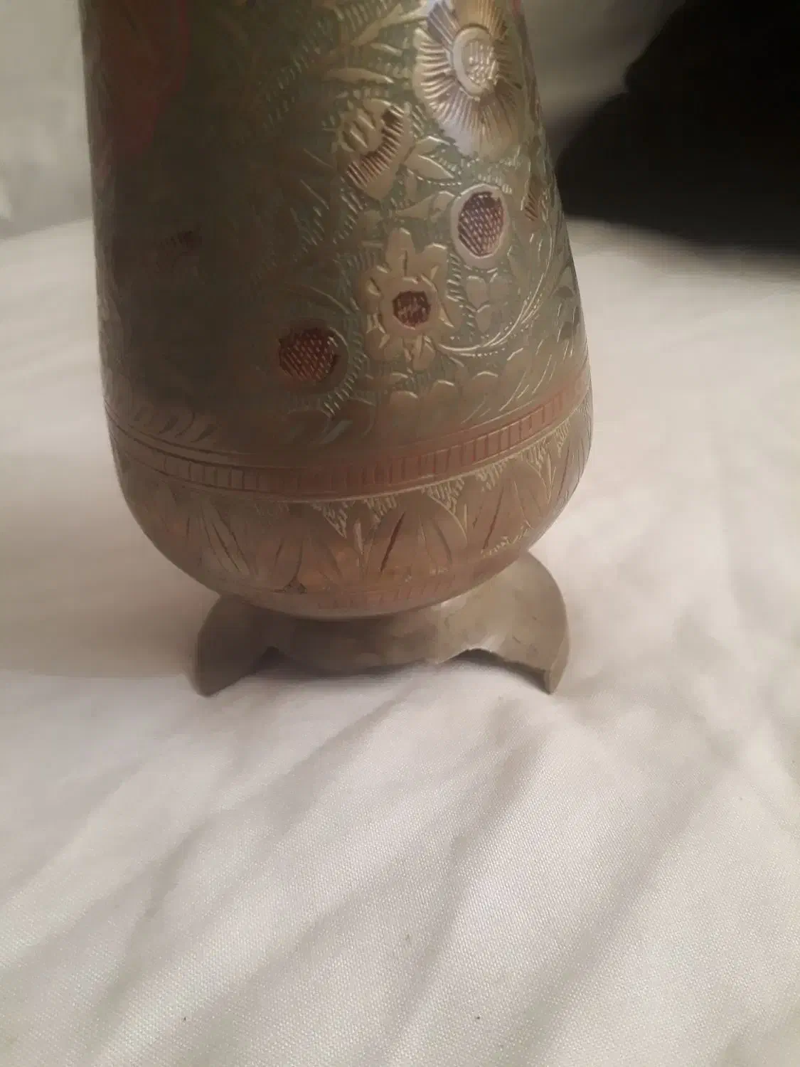 گلدان برنزی طرح گل رز قدینی|صنایع دستی و سایر لوازم تزئینی|تهران, بوستان ولایت|دیوار