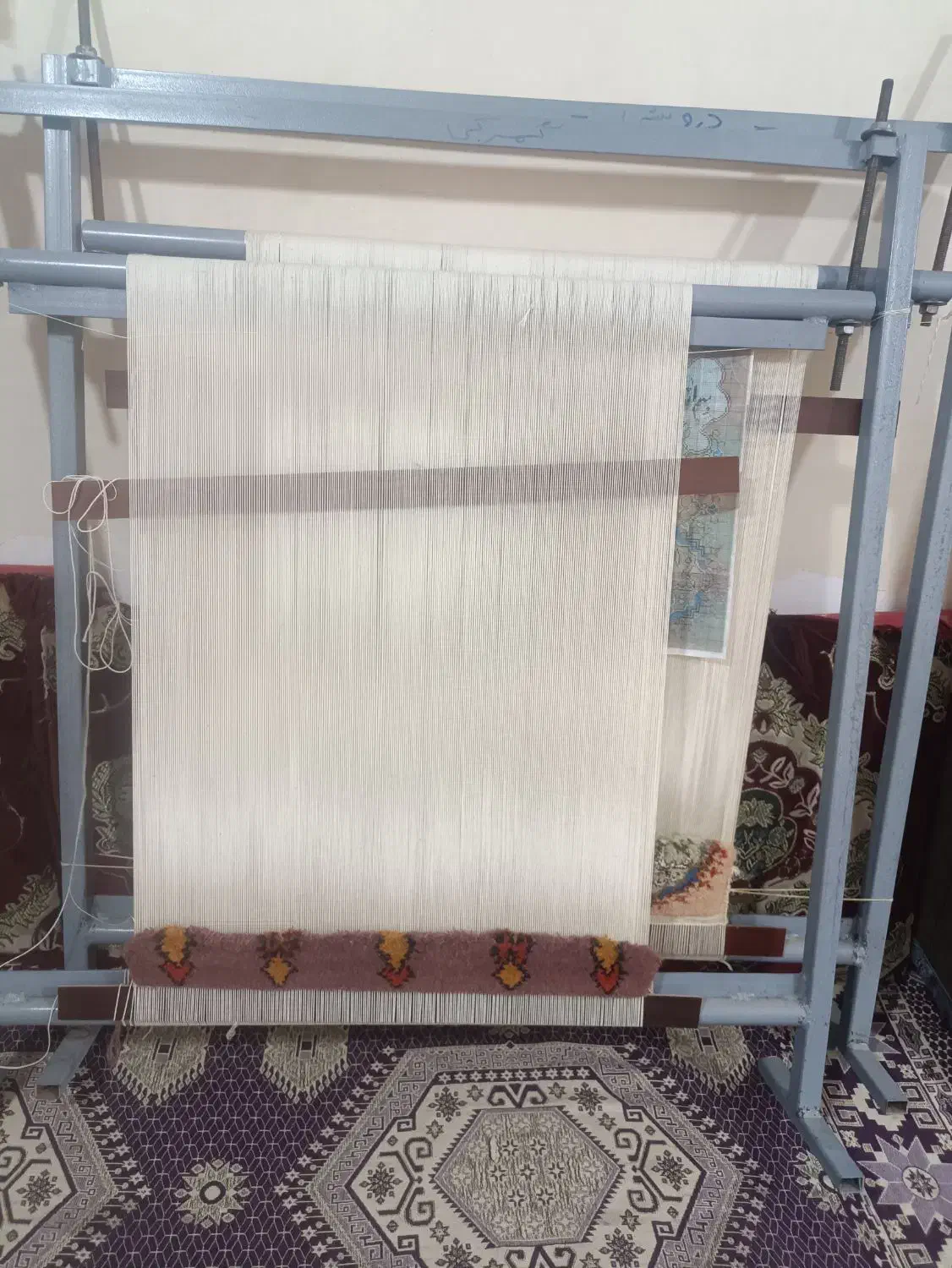 دار قالی نیم بافت|تابلو فرش|گرگان, |دیوار