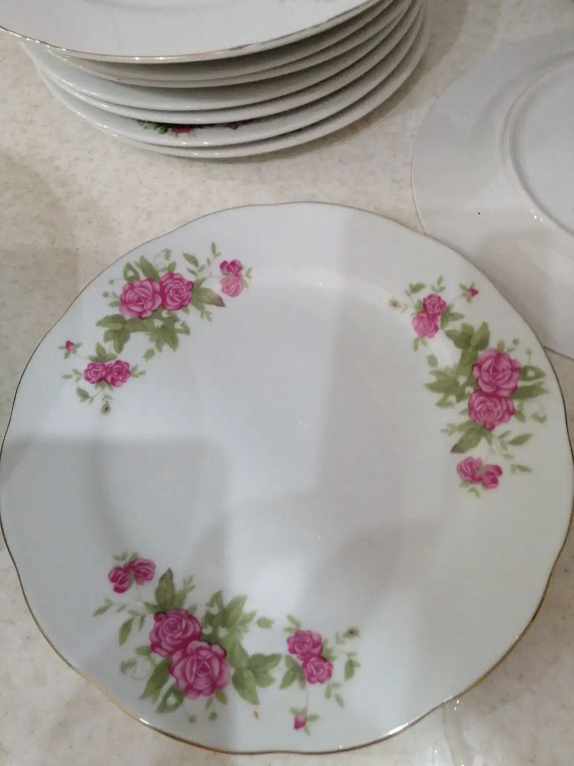 بشقاب گلسرخی ژاپن میوه برنج خوری|ظروف سرو و پذیرایی|یزد, |دیوار