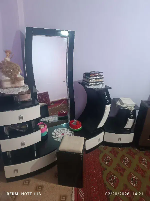 تخت خواب|تخت و سرویس خواب|شیروان (خراسان), |دیوار