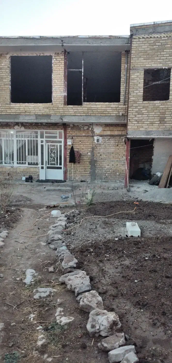 فروش دوطبقه خانه مسکونی|فروش خانه و ویلا|نورآباد, |دیوار