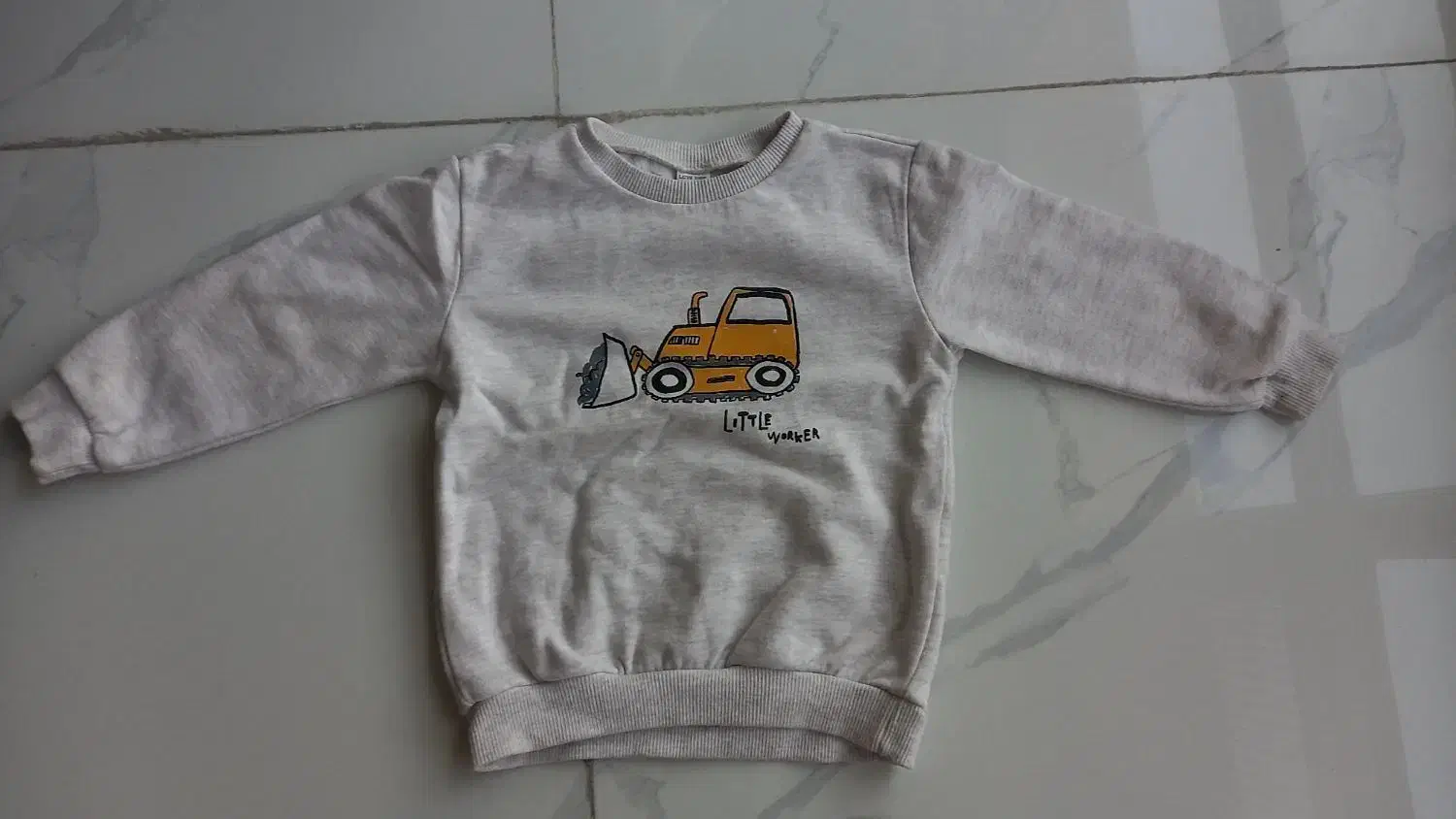 لباس بچه گانه مناسب ۴ سال|کفش و لباس بچه|گنبد کاووس, |دیوار