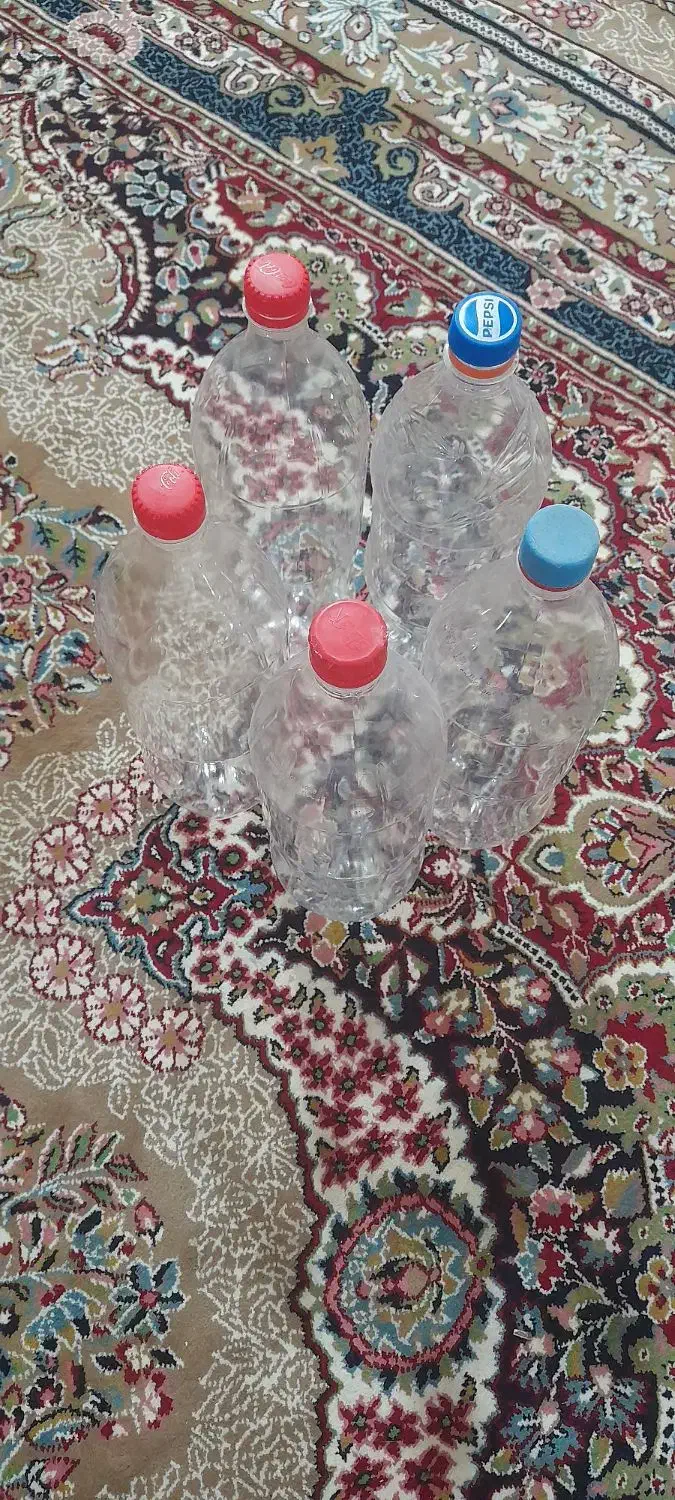 بطری نوشابه|ظروف نگهدارنده، پلاستیکی، یکبارمصرف|سبزوار, قصبه غربی|دیوار