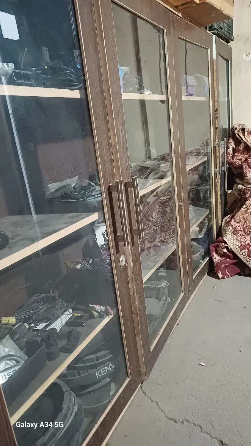 ویترین|فروشگاه و مغازه|قم, کلهری|دیوار