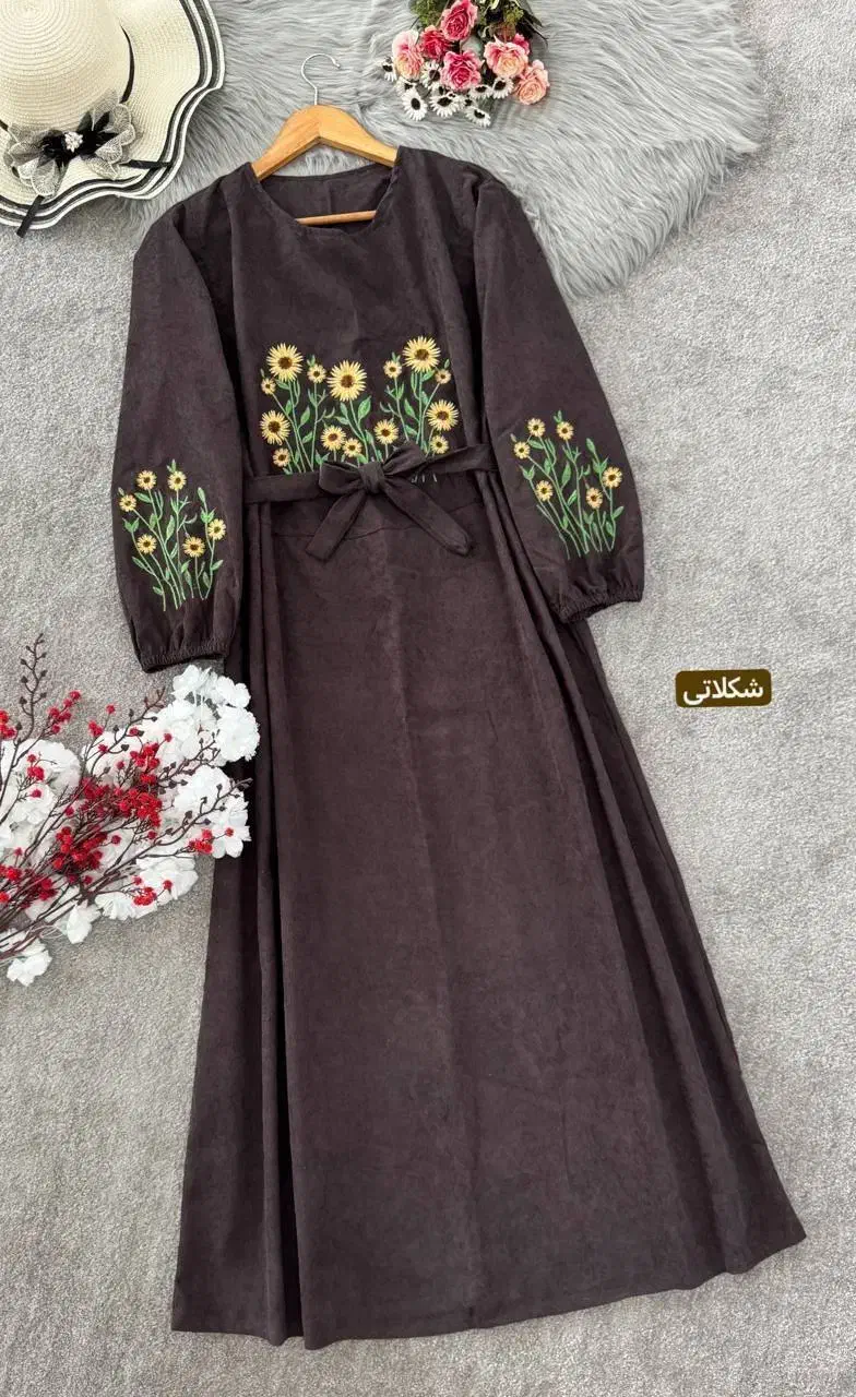 کفتان مخمل  یلدا|لباس|قائم‌شهر, |دیوار