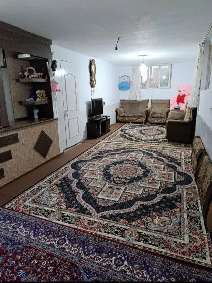 اجاره دوطبقه.راه کاملا مجزا|اجارهٔ خانه و ویلا|اصفهان, ارزنان|دیوار