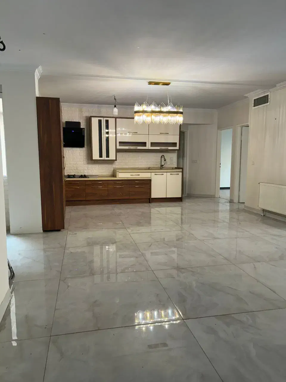 اجاره آپارتمان ۱۳۰ متر در سعادت آباد ( ۲۴ متری )