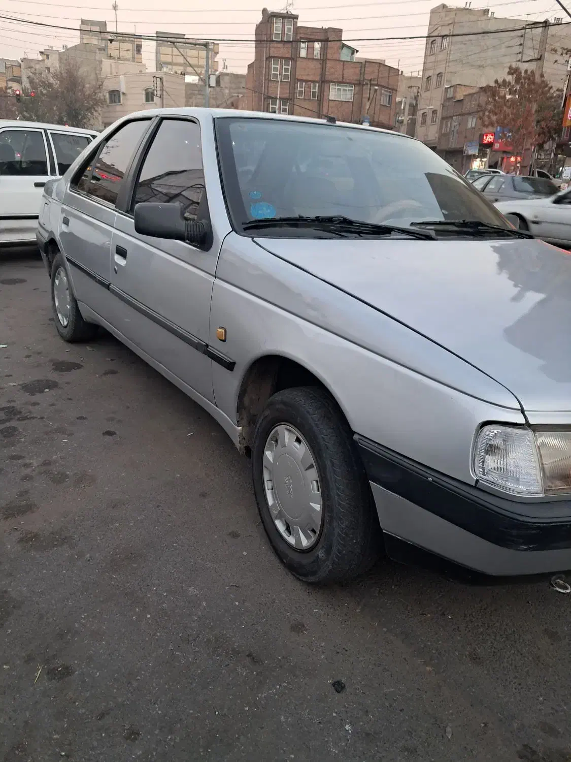 ۴۰۵ دوگانه کارخانه نقره ای آخر ۹۰|خودرو سواری و وانت|تبریز, |دیوار