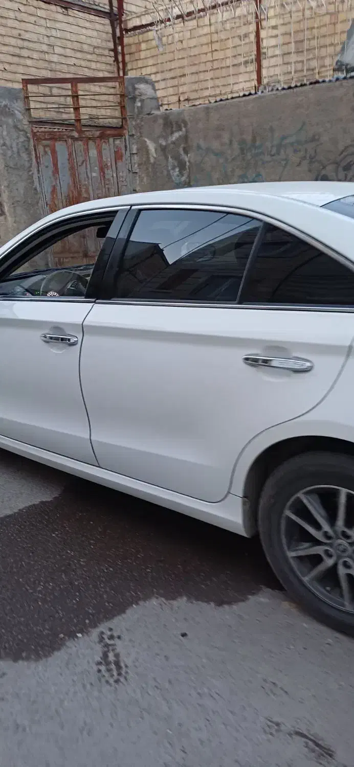 لیفان ۸۲۰ بدون رنگ|خودرو سواری و وانت|مشهد, توس (بلوار توس)|دیوار