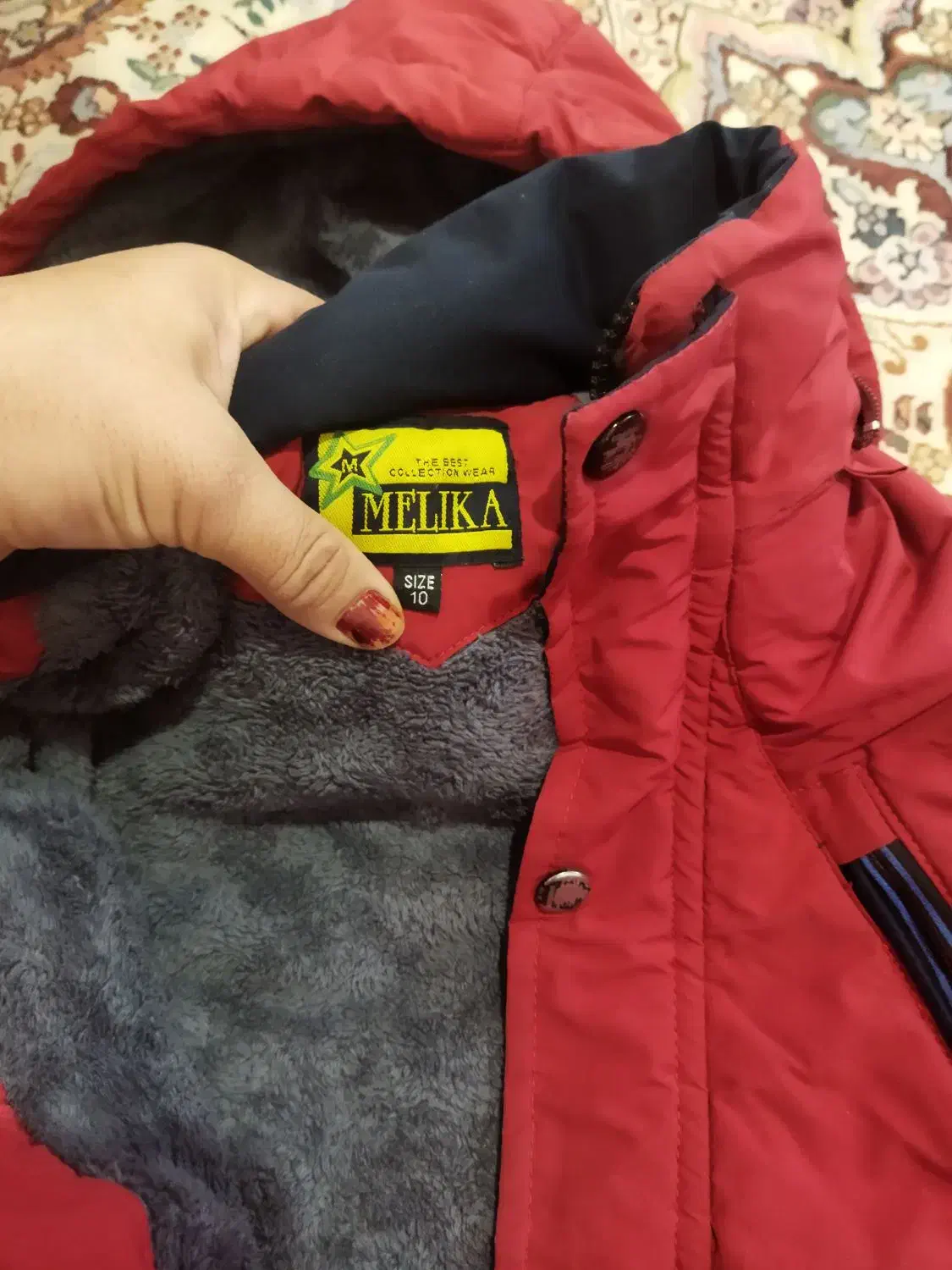 کاپشن|کفش و لباس بچه|ماهیدشت, |دیوار