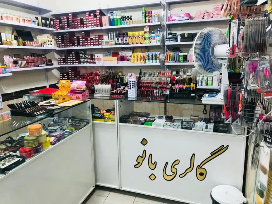 ویترین پیشخوان و قفسه فلزی|فروشگاه و مغازه|همدان, |دیوار