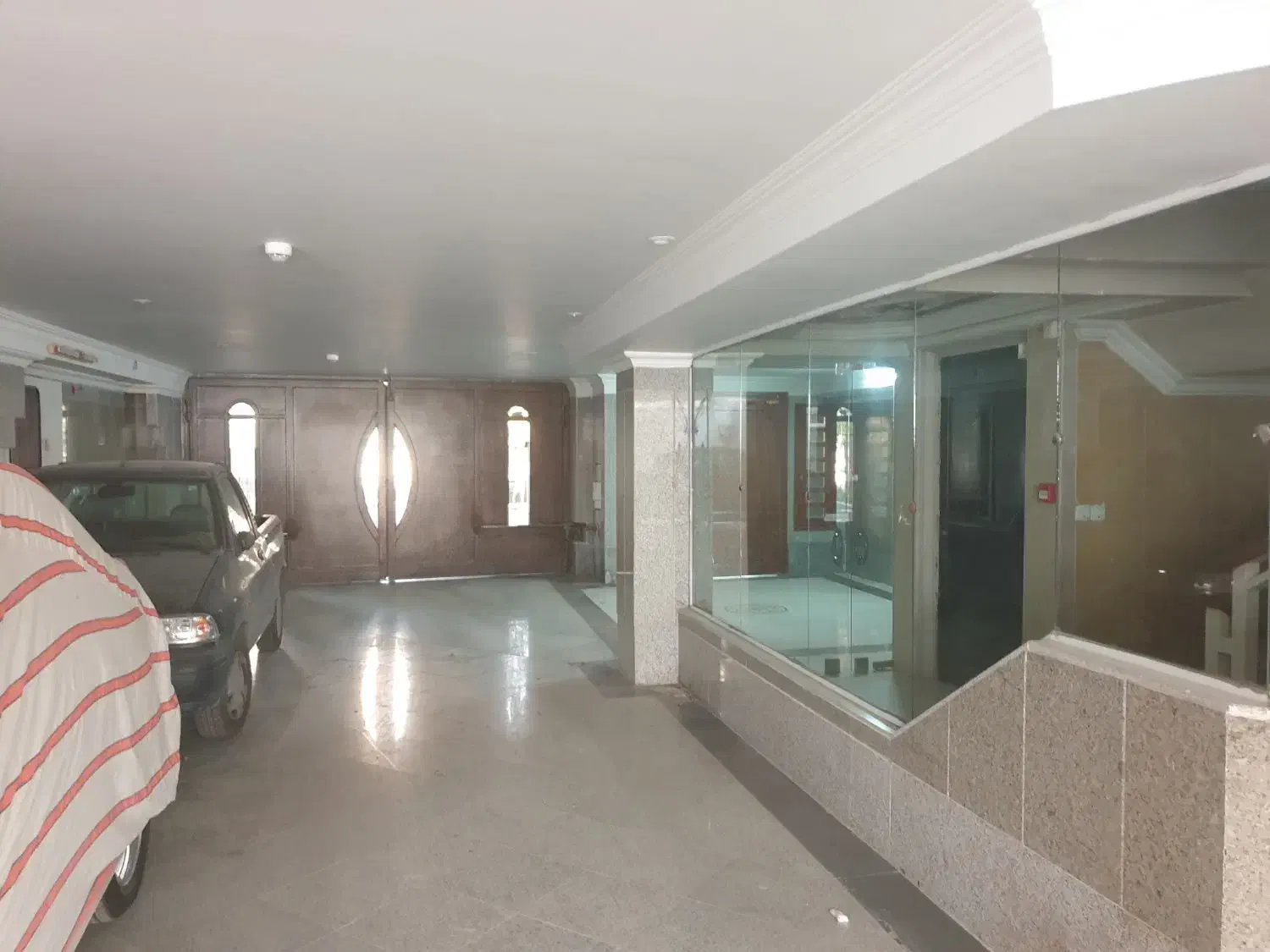 فروش آپارتمان ۱۲۷ متری خیابان مقداد(آتش)|فروش آپارتمان|اصفهان, لنبان|دیوار