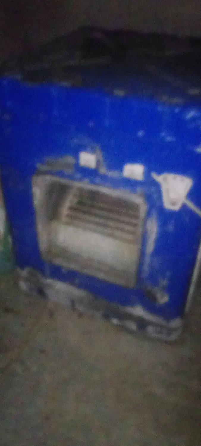 کولر آبی|کولر آبی|میان ولایت, |دیوار