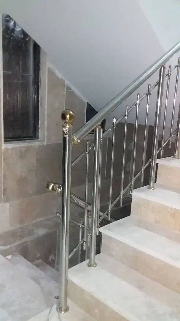 تعمیر و نصب نرده استیل راه پله و رمپ|خدمات پیشه و مهارت|تهران, پامنار|دیوار