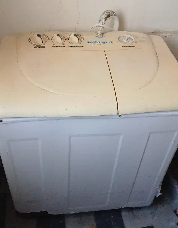 ماشین لباسشویی دوقلو پاکشوما|ماشین لباسشویی و خشککن لباس|منجیل, |دیوار