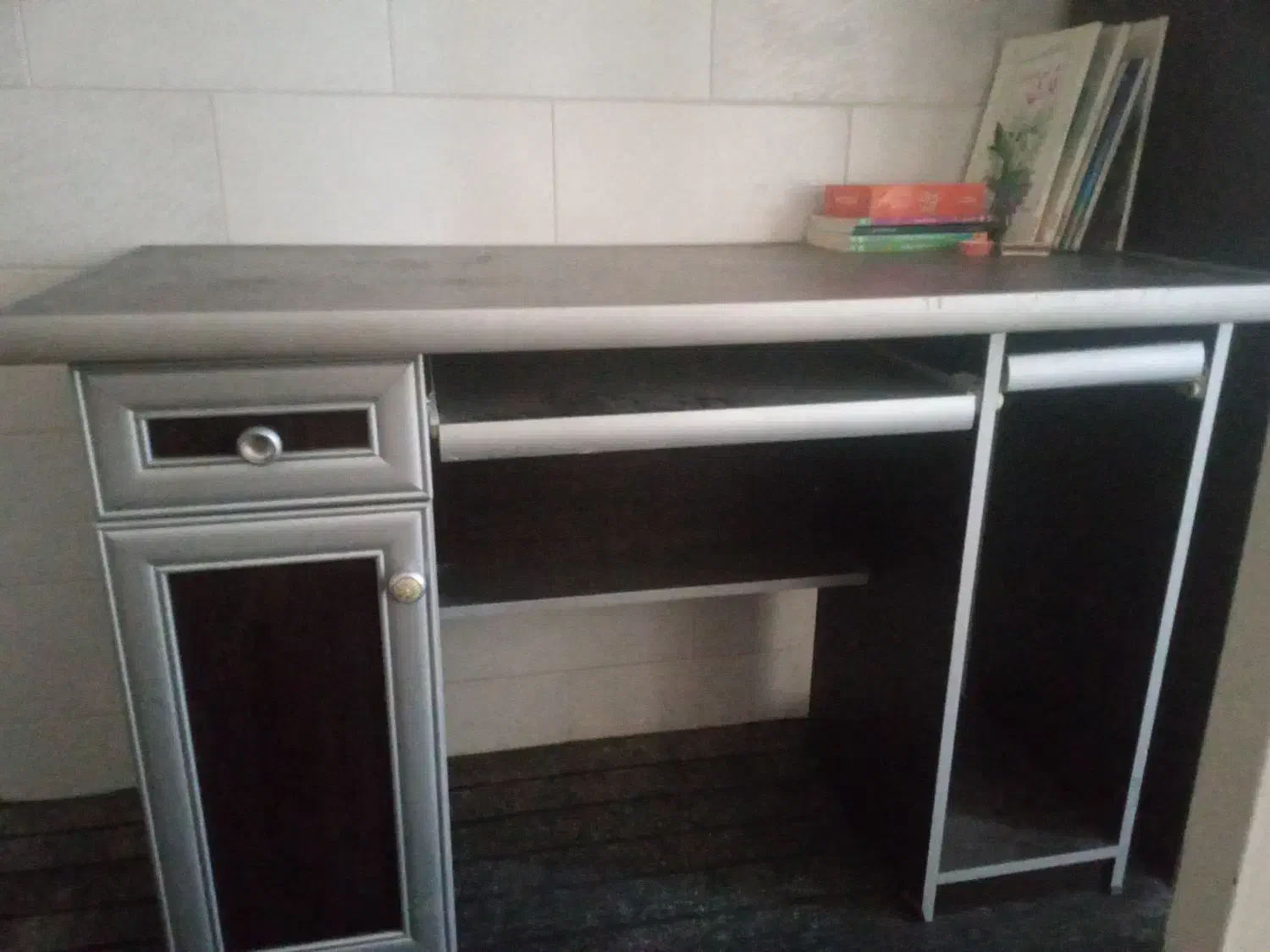 میز کامپیوتر|میز تحریر و کامپیوتر|اردکان, |دیوار