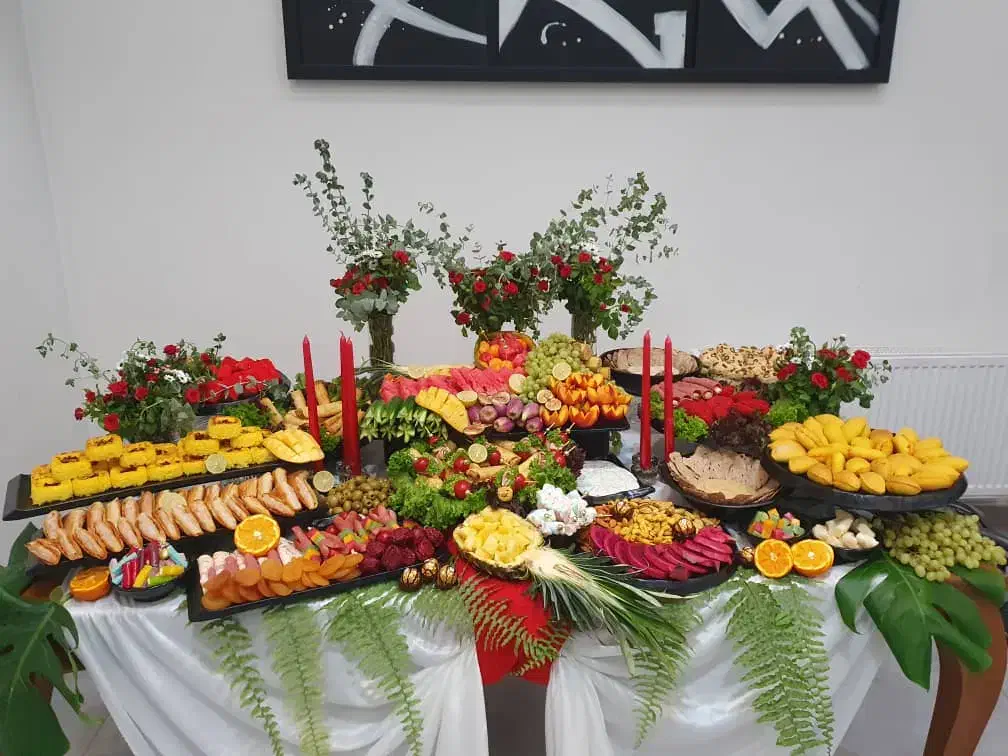 میز فینگرفود سفارش بده،یه دکور رایگان هدیه بگیر|خدمات پذیرایی، مراسم|اندیشه, اندیشه فاز ۳|دیوار