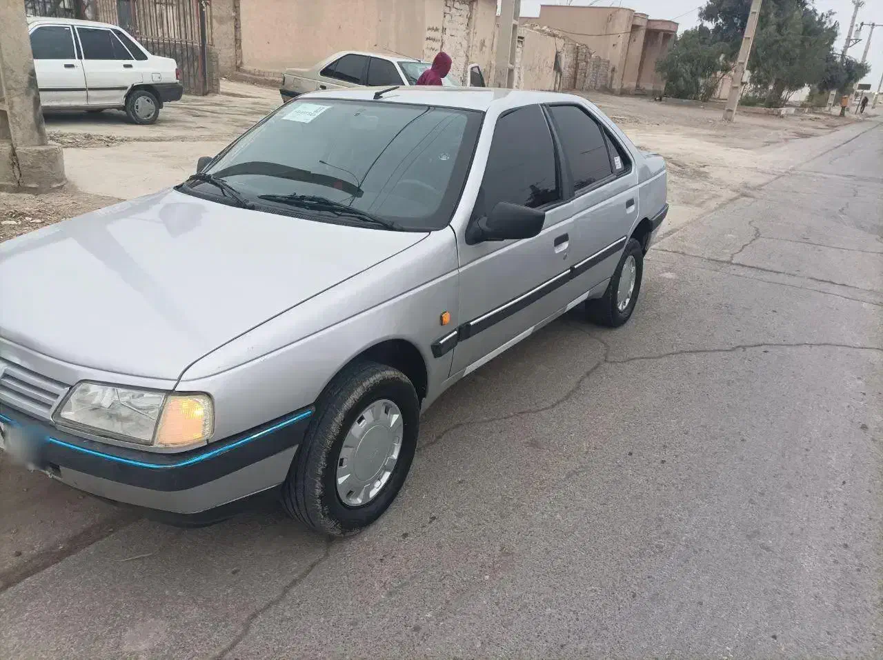 پژو نقره ایی 405|خودرو سواری و وانت|زابل, |دیوار