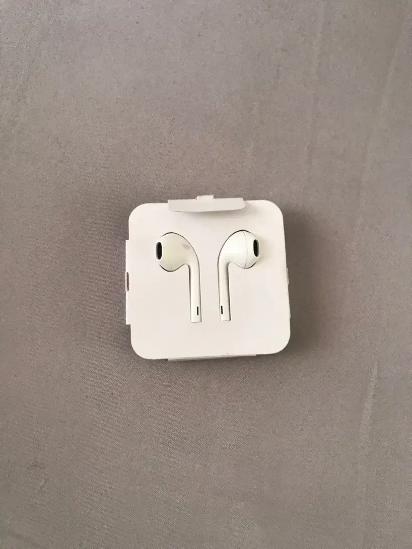 هنسفری اصلی اپل|لوازم جانبی موبایل و تبلت|تهران, دریاچه شهدای خلیج فارس|دیوار