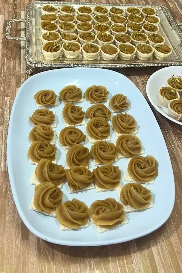انواع حلوا|خوردنی و آشامیدنی|اصفهان, رکن الدوله غربی|دیوار