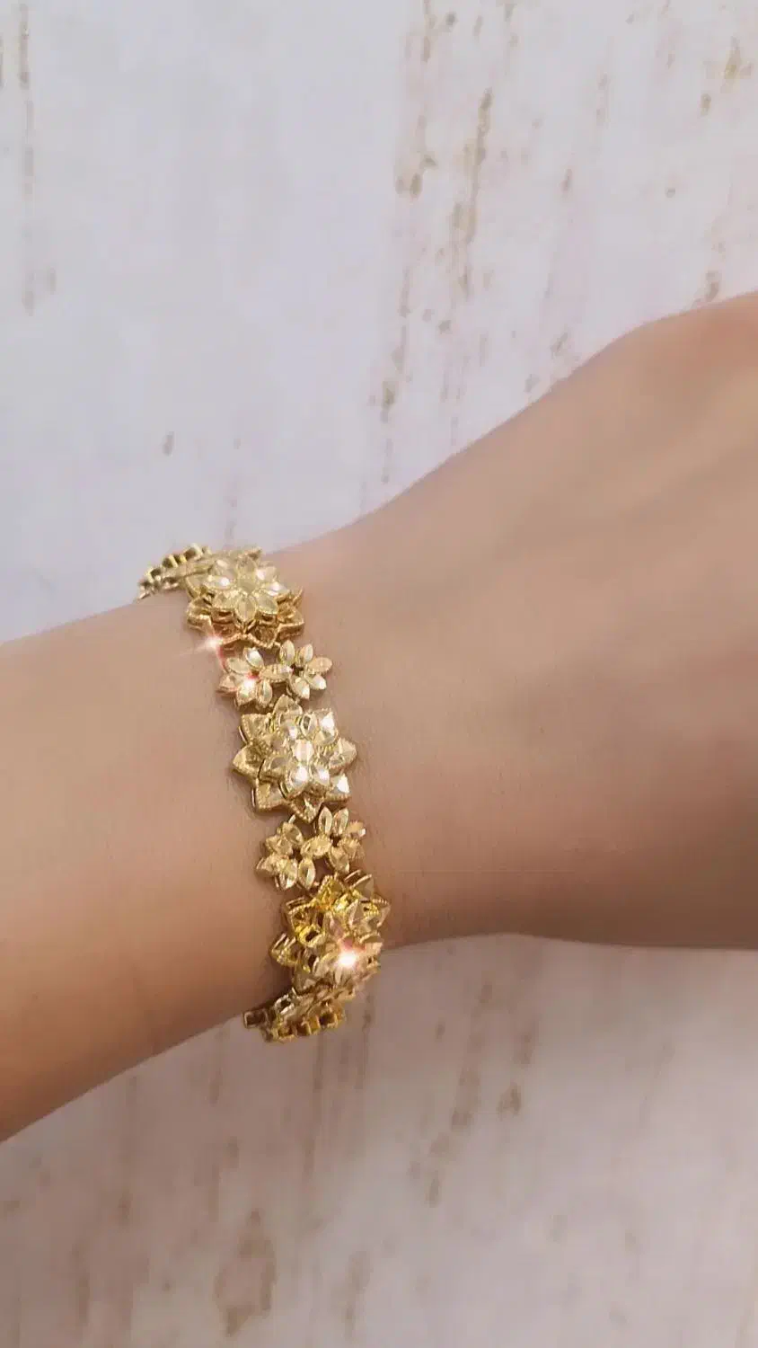 فروش طلای شیک در طرح های متنوع|جواهرات|شیراز, احمدی جنوبی|دیوار