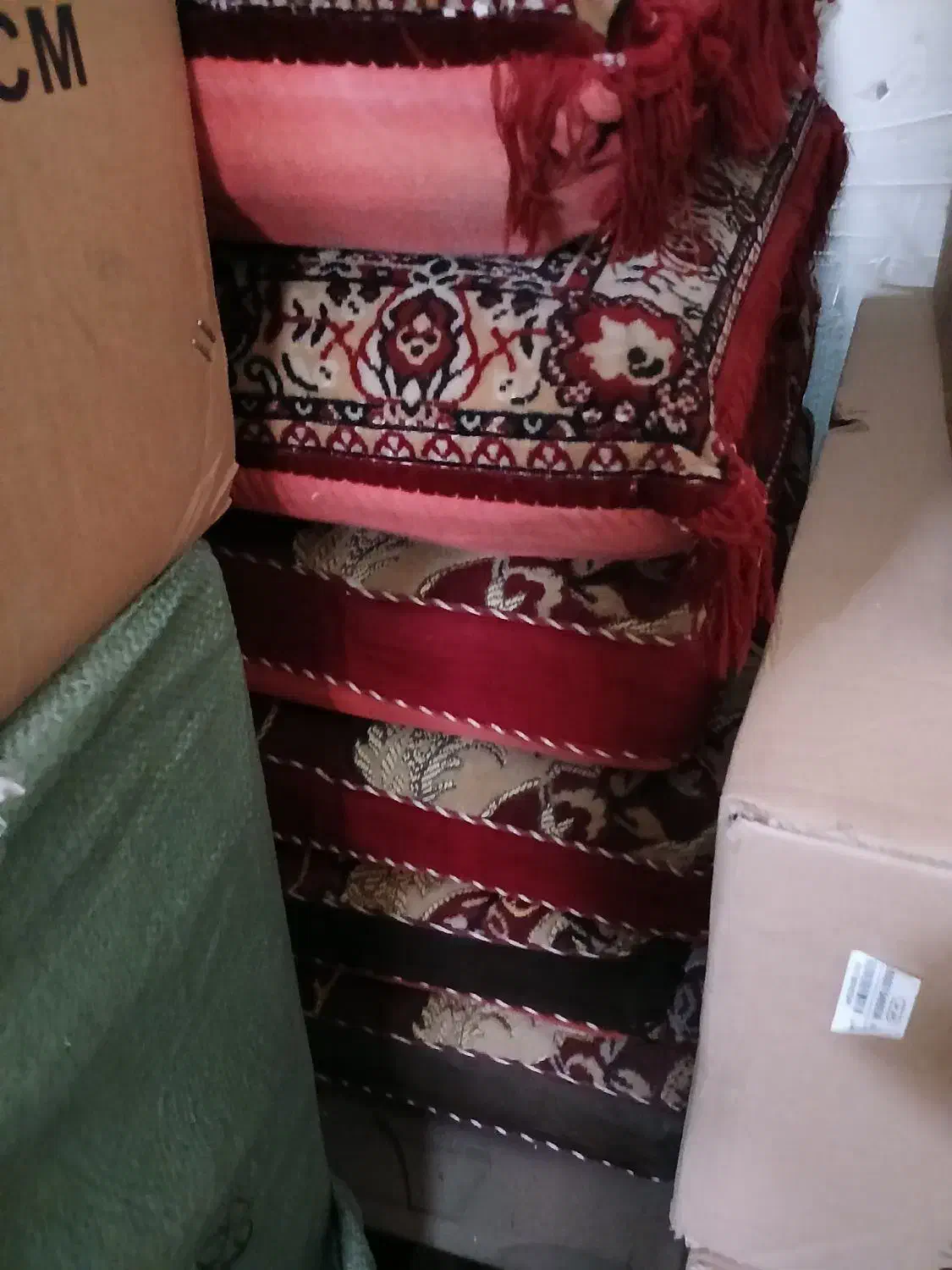 پشتی|پشتی|کرج, مصباح|دیوار