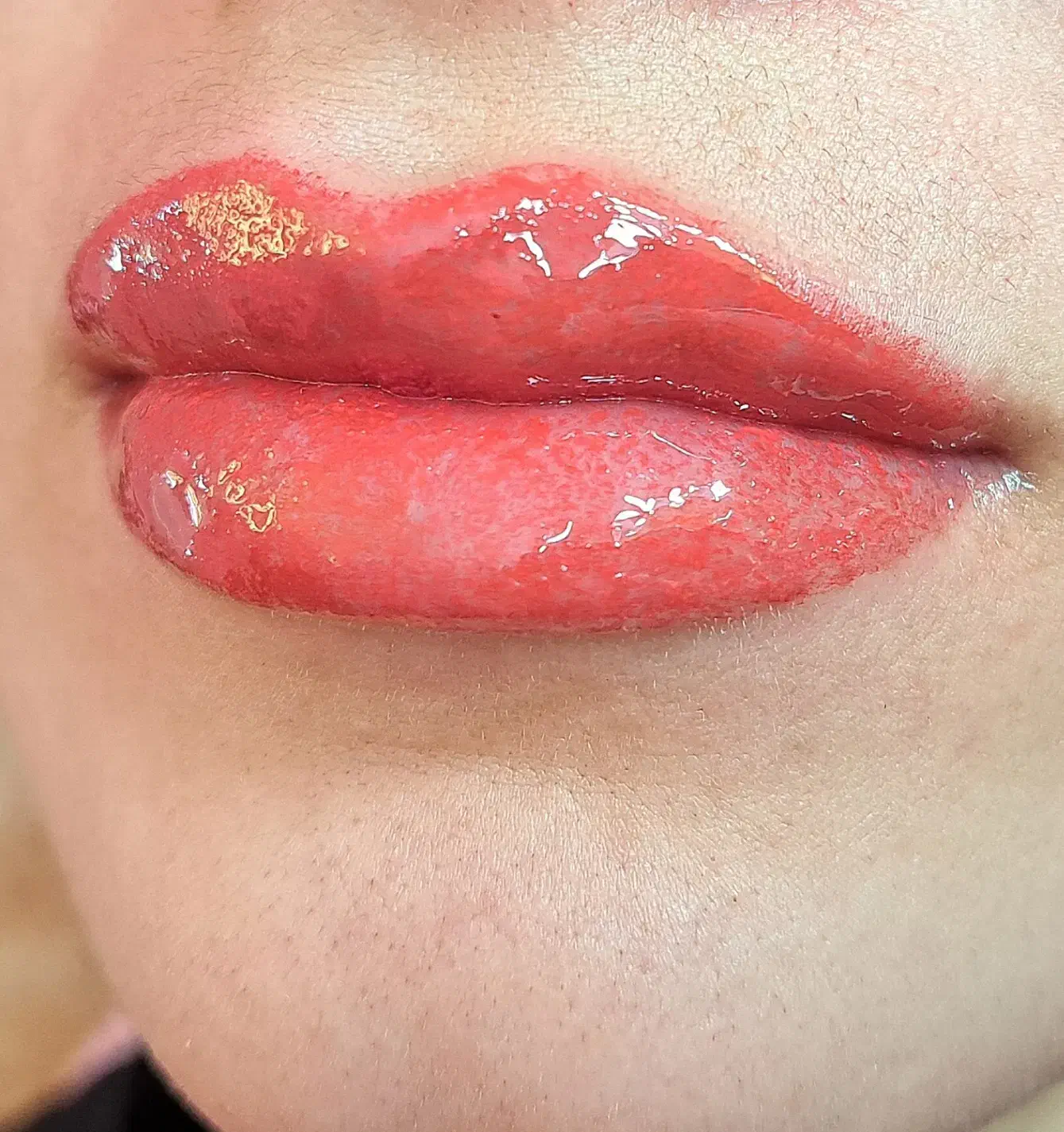 مدل شیدینگ لب و رفع کبودی|خدمات آرایشگری و زیبایی|بم, |دیوار