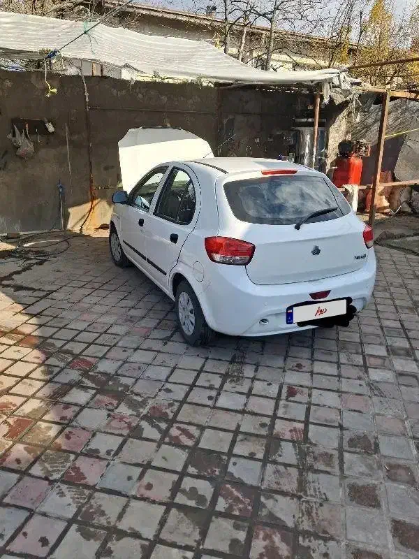 تیبا ۲ مدل ۴۰۰|خودرو سواری و وانت|رشت, چله خانه|دیوار