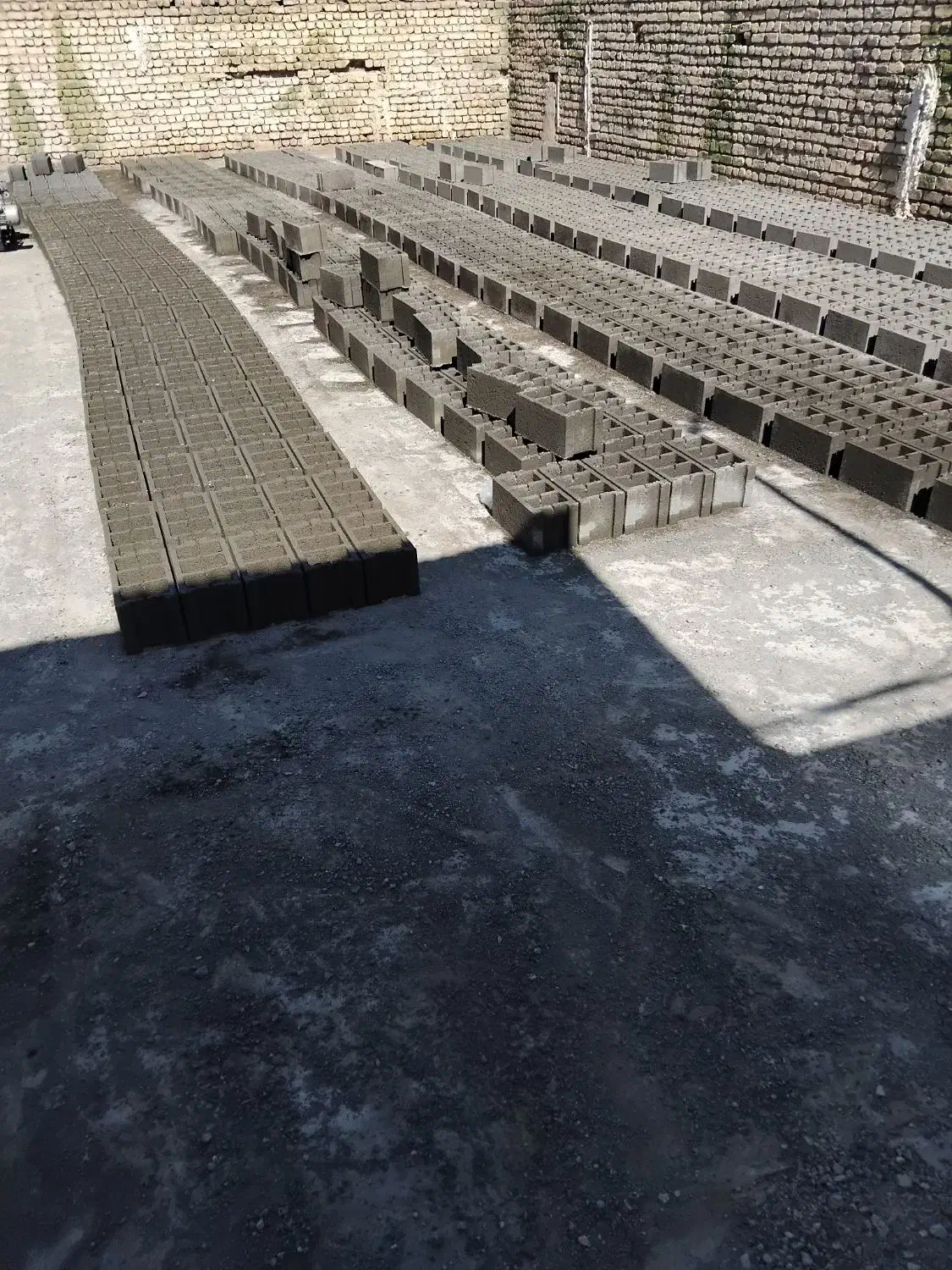 بلوک سیمانی ۲۰ در ۴۰|مصالح و تجهیزات ساختمان|ساوه, |دیوار