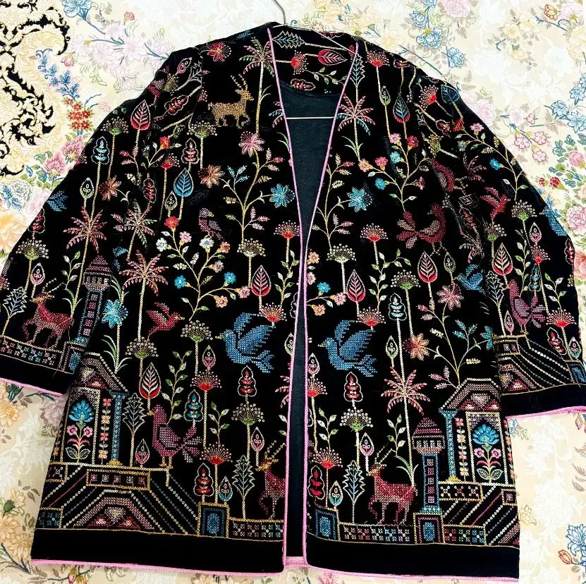 کت مخمل سوزن دوزی مزون دوزی شده|لباس|چاه مبارک, |دیوار