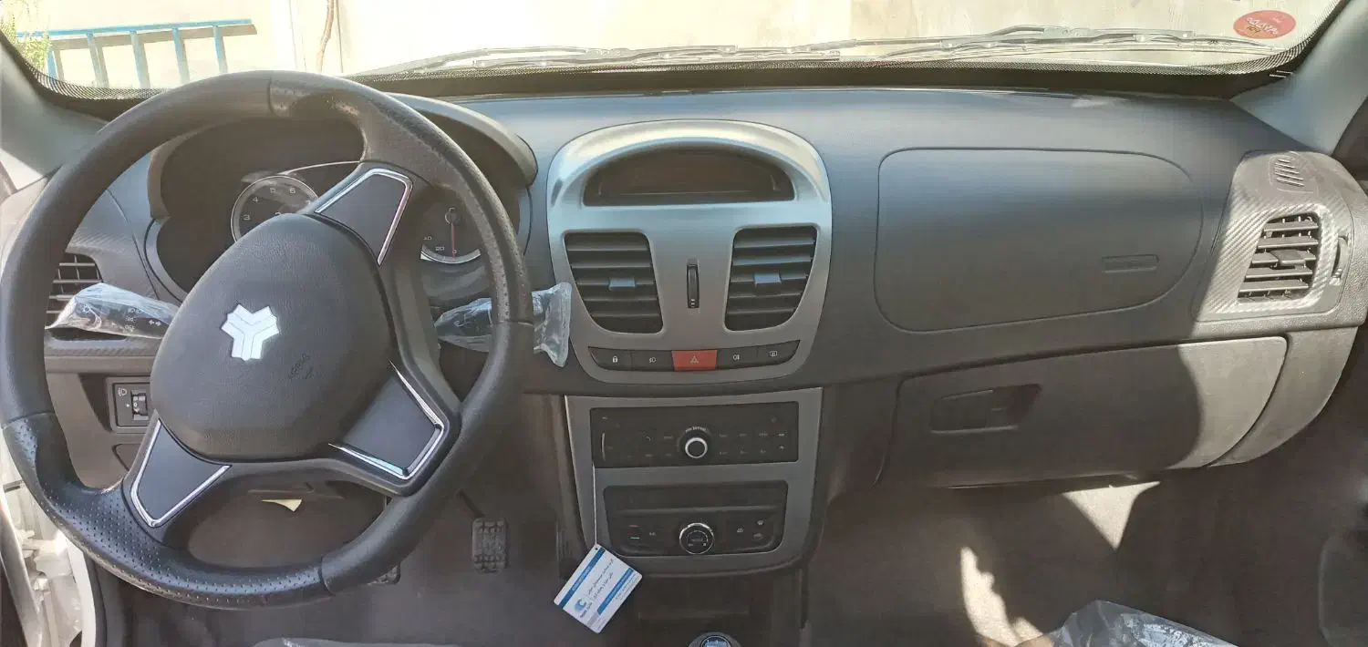 ساینا اس مدل ۴۰۳ ۸۵ گانه دنده ای ۶۰۰ تومن|خودرو سواری و وانت|تویسرکان, |دیوار