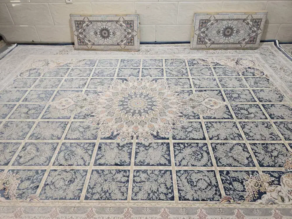 دوتخته فرش دوازده متری گل برجسته|فرش|باقرشهر, |دیوار