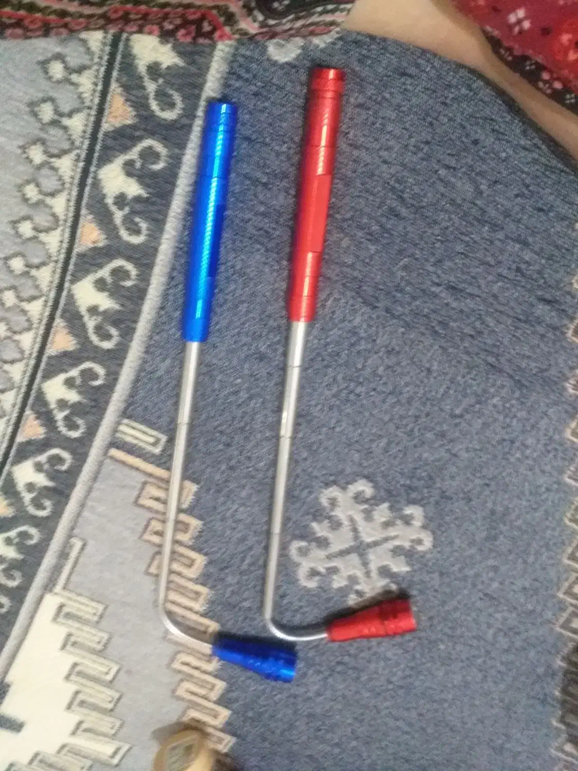 چراغ قوه|لامپ و چراغ|ری, علایین|دیوار