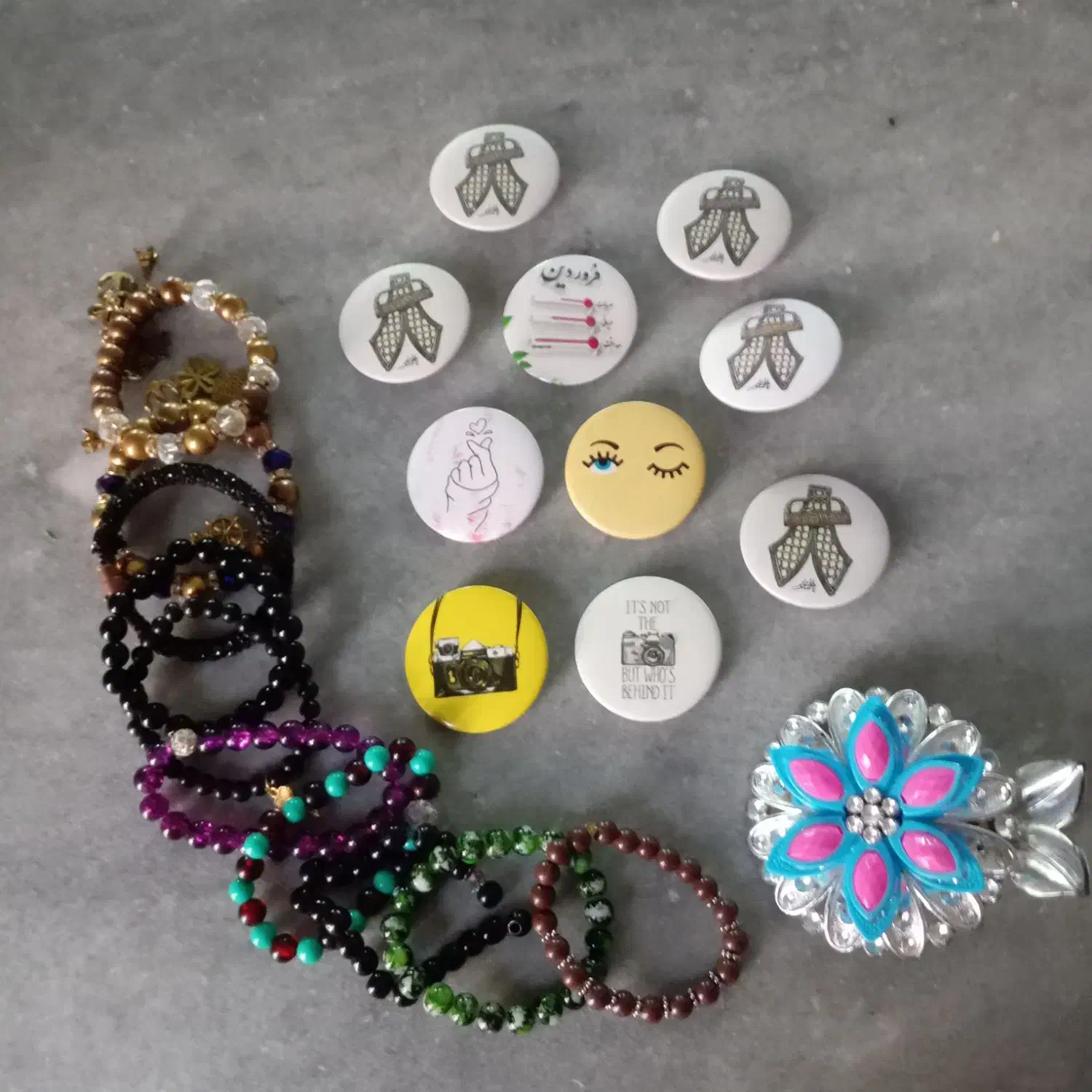 دستبند و غیره|جواهرات|گناباد, |دیوار