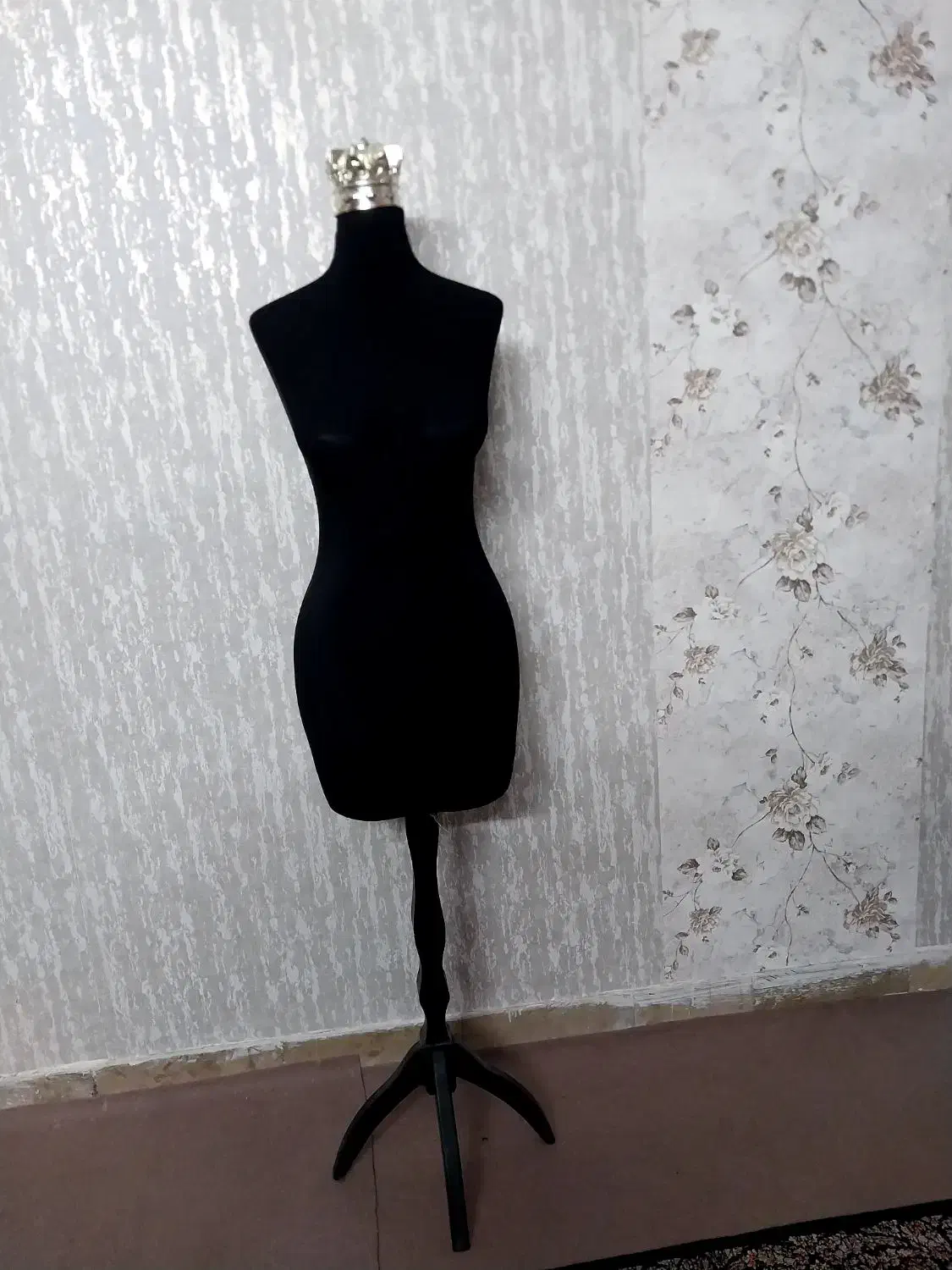 مانکن|فروشگاه و مغازه|ری, امین آباد|دیوار