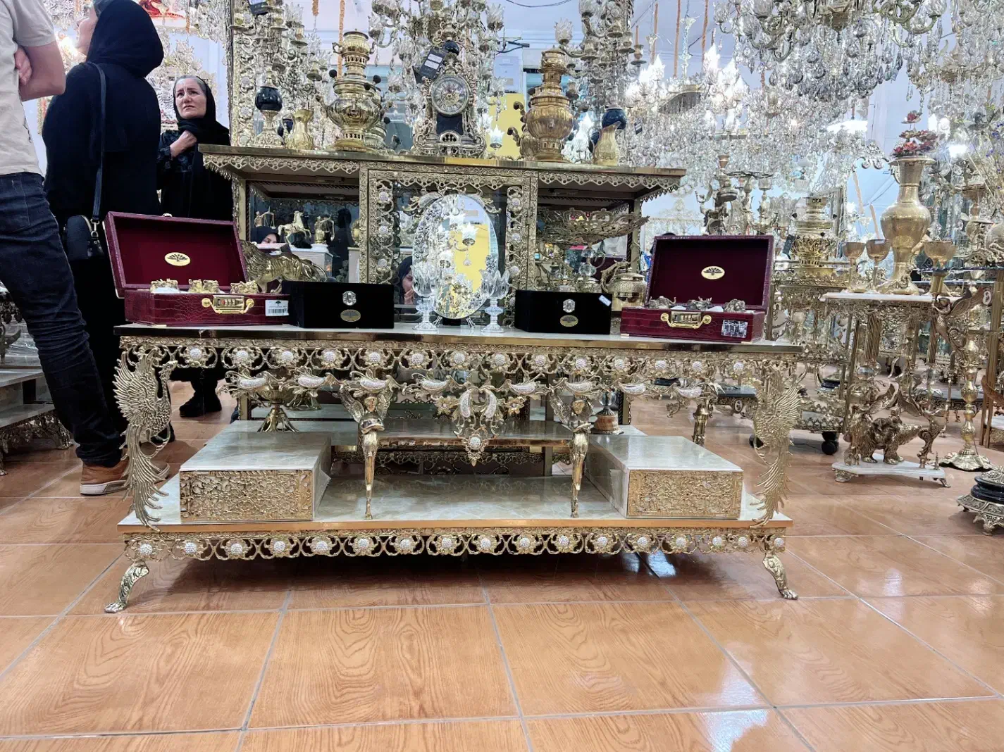 بزرگترین تخفیف سال دنیای برنز رمانتیک|میز تلویزیون|کرمانشاه, |دیوار