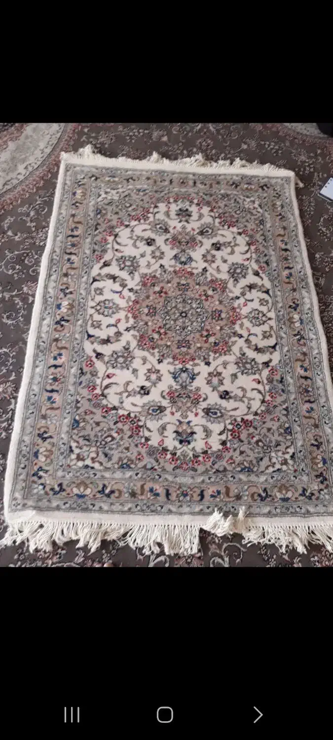 فرش دستباف کوچک یک متر دریک نیم|فرش|حبیب آباد, |دیوار