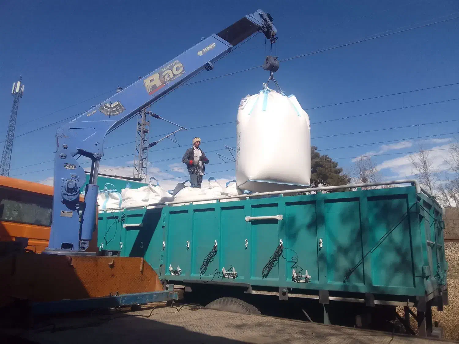 جرثقیل ۳تن کرج وحومه|خدمات حمل و نقل|کرج, کمال‌شهر|دیوار