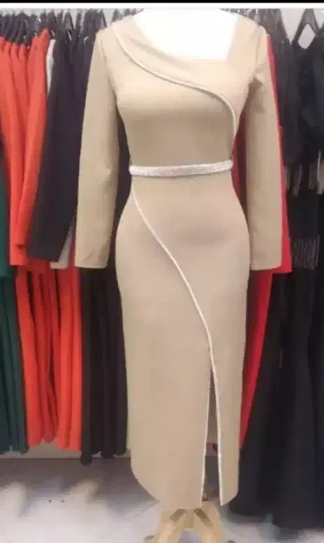 لباس مجلسی|لباس|خرمآباد, |دیوار