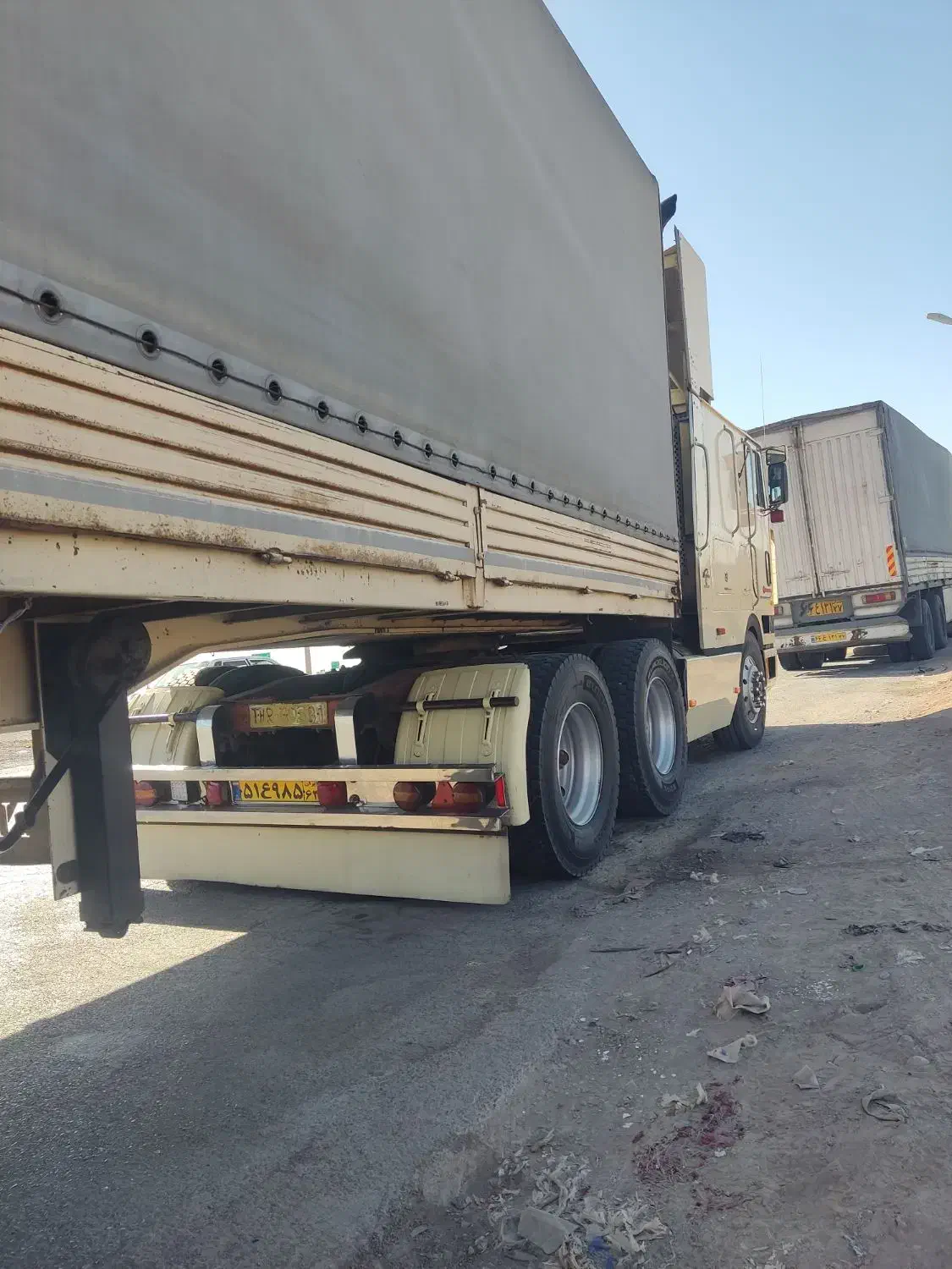 تریلی چادری دومحور|خودرو سنگین|شیراز, شهرک آرین|دیوار