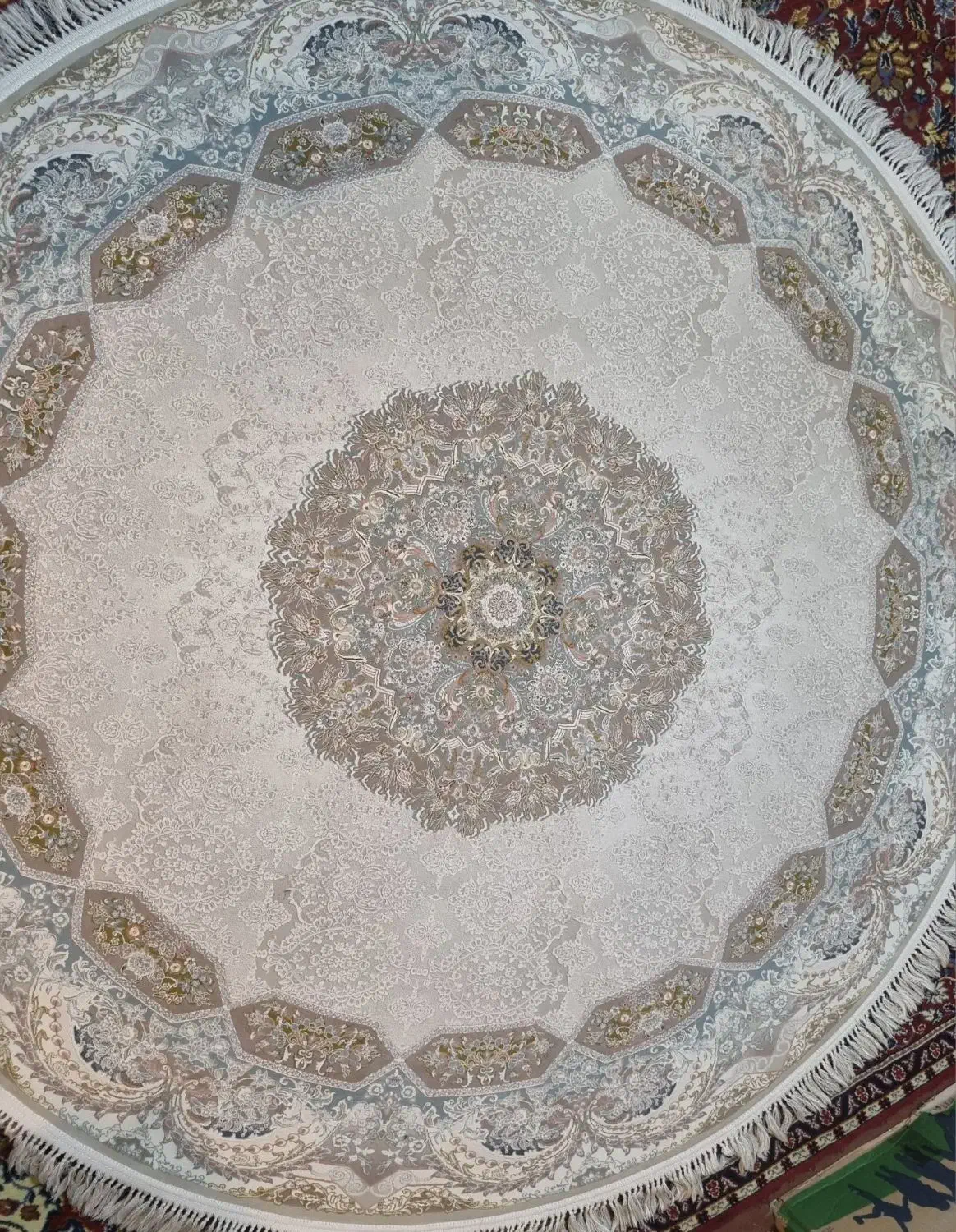 فرش گرد ۱۲۰۰ شانه|فرش|خرم‌آباد, |دیوار