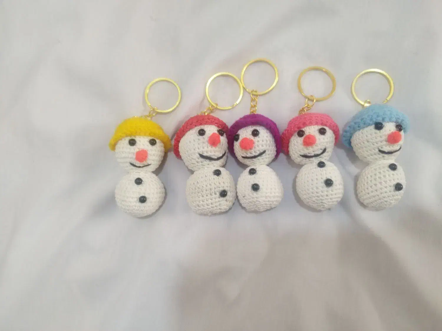 عروسک های زیبا آدم برفی مخصوص جا کلیدی به صرفه|صنایع دستی و سایر لوازم تزئینی|یزد, |دیوار