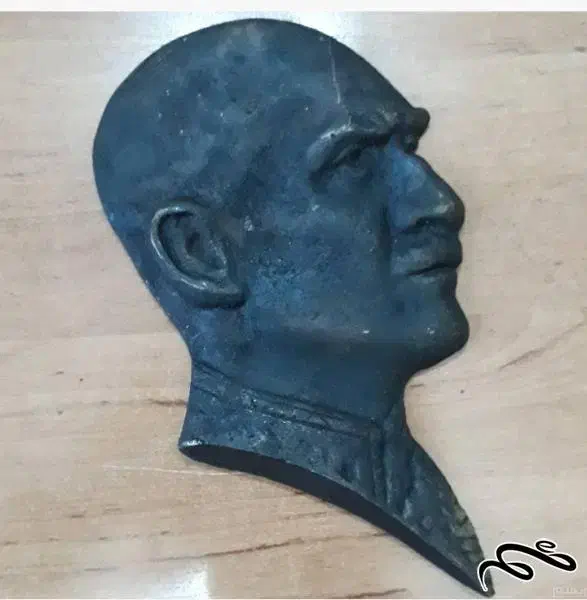 سردیس رضاه شاه و محمد رضا شاه و پیسوز و چراغ جادو|کلکسیون اشیاء عتیقه|قزوین, |دیوار