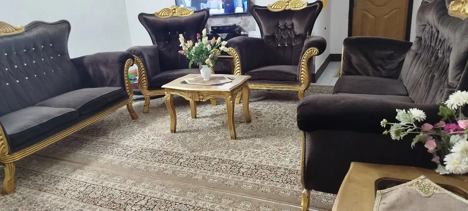 مبل نیمه استیل با غذاخوری ۴ نفره|مبلمان خانگی و میز عسلی|ملایر, |دیوار