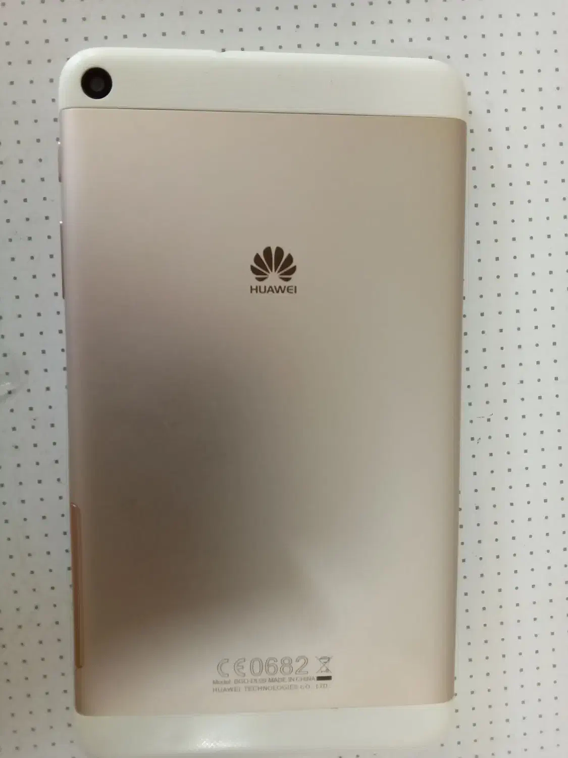 تبلت هواوی|تبلت|شاهینشهر, فردوسی|دیوار