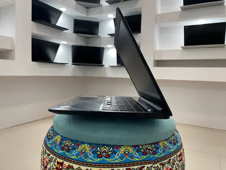 لپ‌تاپ دل مدل Inspiron 5570 پردازنده i5 نسل هفت|رایانه همراه|قشم, |دیوار