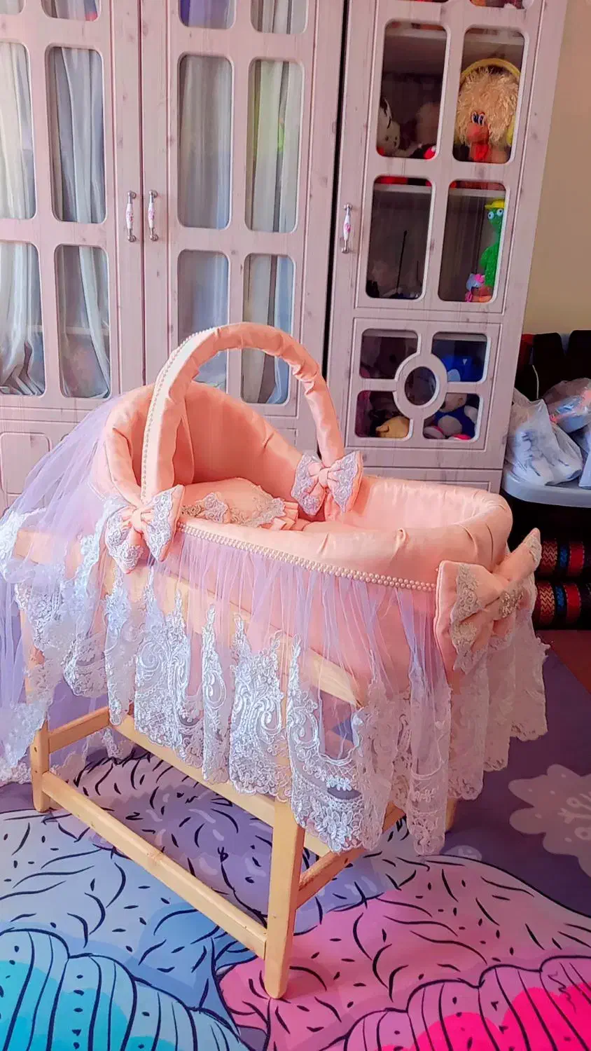 تخت کنار مادر نو میباشد|تخت و سرویس خواب|هشتگرد, فاز ۲ مهستان|دیوار