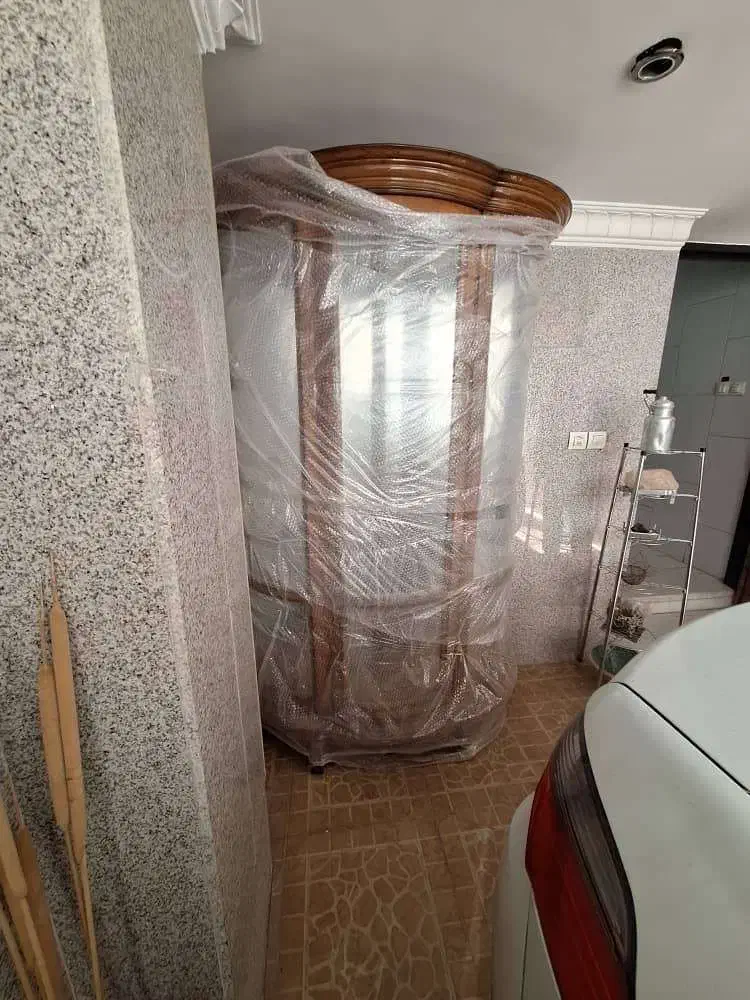 ویترین با چوب گردو|بوفه، ویترین، کنسول|اصفهان, شاهزید|دیوار