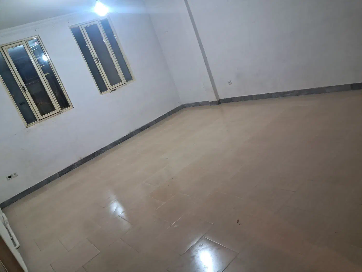 اپارتمان تک واحدی دوطبقه|اجارهٔ آپارتمان|میانه, |دیوار