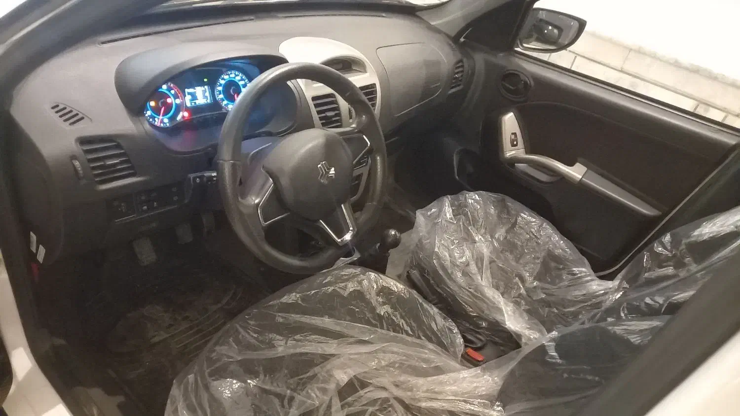 کوییک جی ایکس ار۴۰۳|خودرو سواری و وانت|سبزوار, جوادیه غربی|دیوار